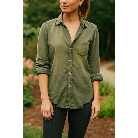 Frank & Eileen Green Distressed Button Up Shirt Top  Women's Size Medium - Picture 1 of 11